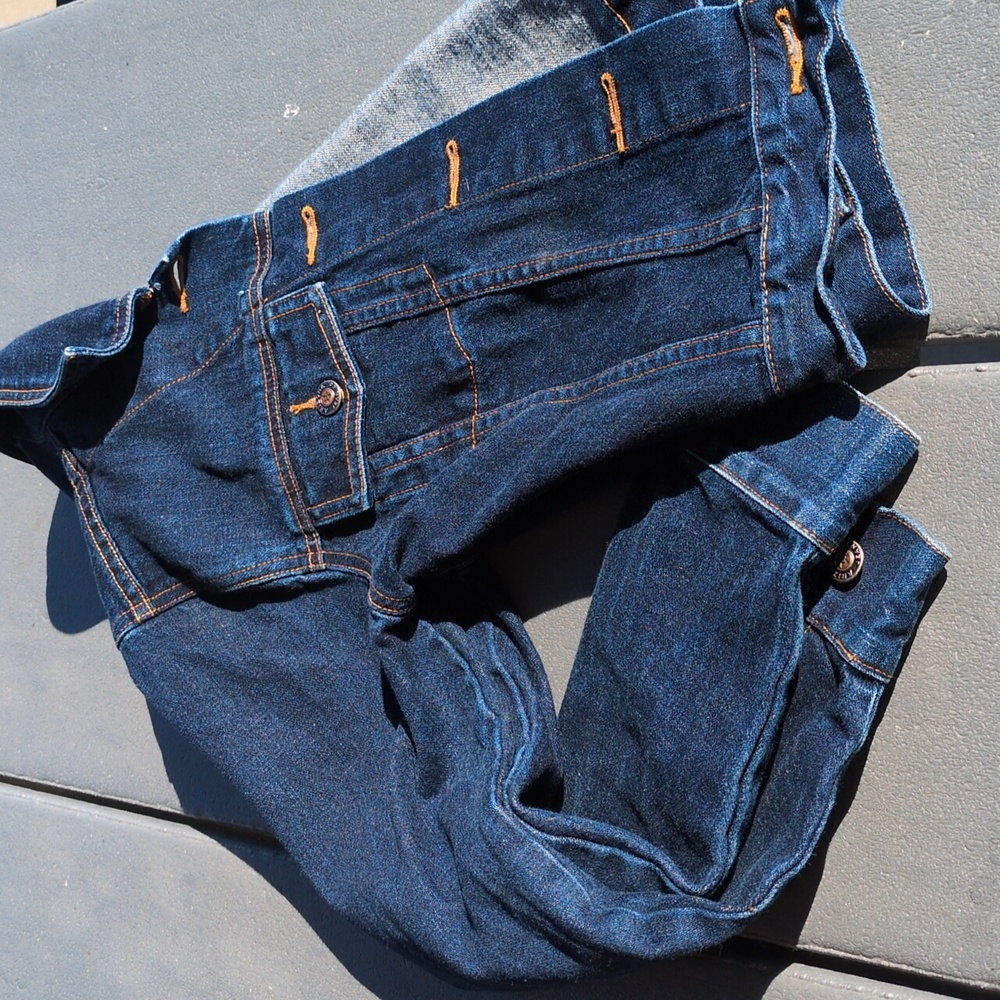 Denim - Picture 6 of 11